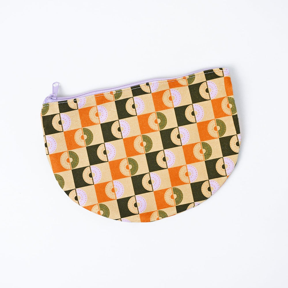 Wedge Pouch in Olive