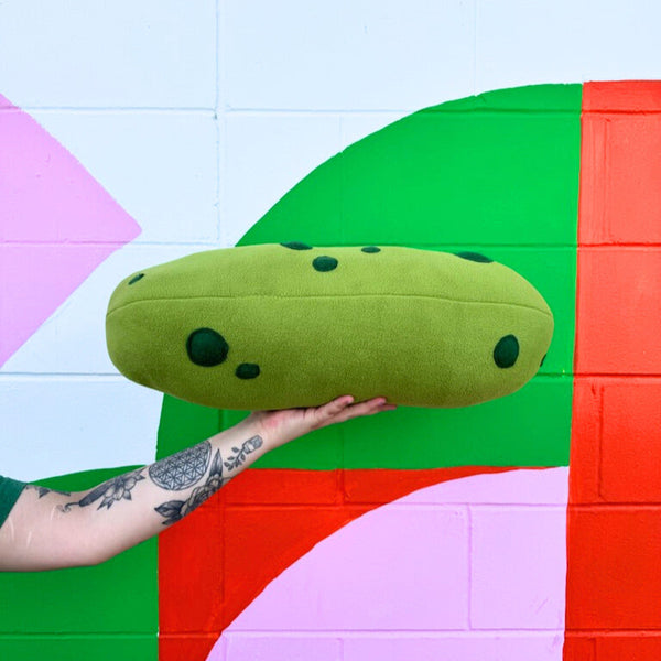 Medium Pickle Pillow