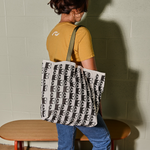 Canvas Tote in Cabbage